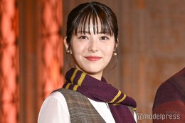 浜辺美波「本しか友だちがいない時期があった」過去の苦悩告白 画像