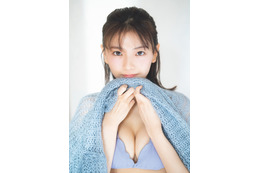 大熊杏優、ランジェリー姿で美バスト解放 透明感溢れる 画像