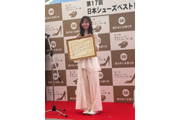 「ZIP！」お天気キャスター・マーシュ彩、第17回「日本シューズベストドレッサー賞」受賞 画像