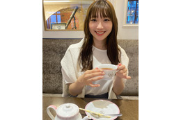 元AKB48・福岡放送の小林茉里奈アナ、挙式ショットを公開 画像