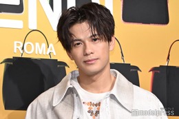 森崎ウィン「我が向井康二くん所属」Snow Manライブへ 2ショットに注目集まる「愛がすごい」 画像