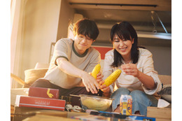 松たか子＆SixTONES松村北斗、温かい日常＆キュンシーン解禁  本編設定に合わせたインスタも開設【ファーストキス　1ST KISS】 画像