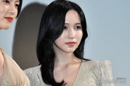 TWICEミナ、美ボディ際立つ衣装姿公開「完璧なスタイル」「クールビューティー」と反響 画像