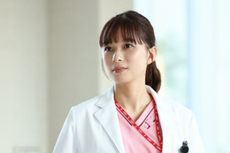 芳根京子、なにわ男子・大西流星とは「遠い親戚みたいな感覚」共演者とのエピソード明かす【まどか26歳、研修医やってます！】 画像