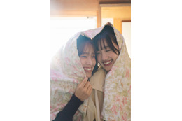 日向坂46佐々木久美＆佐々木美玲、卒業決意の理由・後輩達への想い…対談インタビューで約9年間の軌跡語る 画像