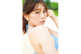 元HKT48武田智加、水着姿で美素肌披露 画像