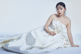 にゃんこスター・アンゴラ村長、人生初ウエディングドレス姿で“大人花嫁”に 結婚願望も明かす 画像
