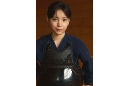 當真あみ、“強豪校で奮闘”汗水流した剣道部時代の姿 1st写真集先行カット解禁【Ami】 画像