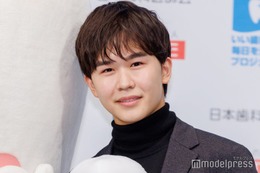 鈴木福、妹・鈴木夢ら4きょうだいで変顔披露 台湾旅行ショットに「みんな顔似てる」「お兄ちゃんしてて尊い」の声 画像