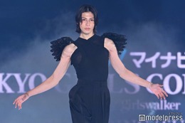 Snow Manラウール、大トリで「TGC」男性ゲスト最多出演記録更新 “堕天使”降臨でソロ曲生披露【TGC2025S/S】 画像
