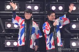 【関コレ2025S/S】吉村大阪府知事＆横山大阪市長、名前書かれたうちわ見つけ安堵 万博開催アピール「日本を盛り上げていけたらなと思います」 画像