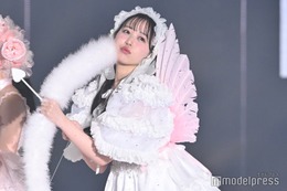 FRUITS ZIPPER松本かれん、キューピッド風衣装でファンの心射止める【IDOL RUNWAY COLLECTION 2025】 画像