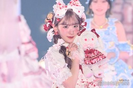 ＝LOVE齋藤樹愛羅、王道ロリータで魅力全開 リボンたっぷりヘアの甘めスタイル【関コレ2025S/S】 画像