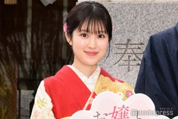 福本莉子、成人式の振袖姿で登場 SixTONESジェシーは番犬に対抗心？「躾の悪い犬なので」【お嬢と番犬くん】 画像
