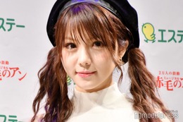元モー娘。田中れいな、穴開きニット＆ミニ丈で美スタイル披露「脚が綺麗」「ずっと可愛い」の声 画像