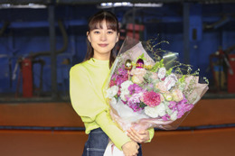 「まどか26歳、研修医やってます！」笑顔と涙の撮了 芳根京子が言葉詰まらせ思い語る【コメント】 画像