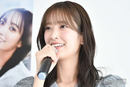 日向坂46佐々木久美、“写真集を渡したい人は？”に「オードリーさん」と即答「目の前で見て欲しい」【めくる日々】 画像