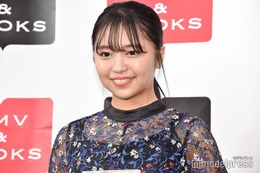 大原優乃、美バストちら見せ大胆ショット披露「セクシー」「攻めててかっこいい」と反響 画像