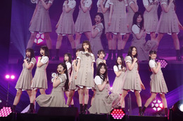 乃木坂46新メンバー6期生11人が初お披露目「制服のマネキン」など人気曲披露＆初のリアルミーグリも【はじめまして、6期⽣です／セットリスト】 画像