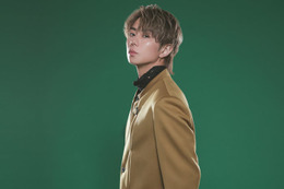 北山宏光、Number_i＆ISSEIとの「to HEROes」舞台裏ショット披露「全員小顔すぎる」「歯磨き中なの可愛い」の声 画像