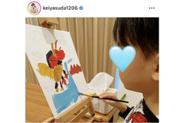 保田圭、息子とお絵描きタイム！完成した絵画にファン驚き「プロの方の絵かと」「上手すぎる…！！」 画像