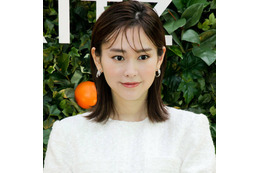 桐谷美玲、お茶目顔の“よもぎ蒸し”初体験SHOTにファン悶絶「妖精なのかな？」「可愛いしか言葉が出てこない」 画像