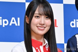 乃木坂46賀喜遥香、タイトなミニワンピで美脚堂々披露「憧れのスタイル」「悶絶級の可愛さ」と反響 画像