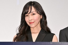 麻生久美子、ジム通いでラブシーンに挑む「私にとってチャレンジング」塩野瑛久の胸キュン行動も明かす【魔物（마물）】 画像