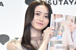 乃木坂46井上和、1st写真集は絵画教室＆バレエで学んだ身体表現を意識「10年の頑張りも活きた」【モノローグ】 画像
