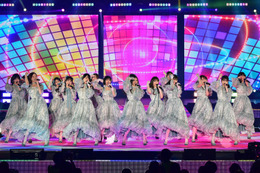 乃木坂46「ガルアワ」20回目の登場で3曲披露 山下美月のランウェイトップバッターに続き【GirlsAward 2025SS】 画像