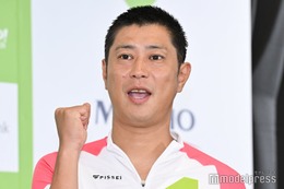 パンサー尾形、新居の内装公開 妻が投稿「お店みたい」「オシャレなお家」の声