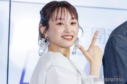 高橋愛、金髪で雰囲気ガラリ「ビスケカラー似合う」「びっくり」と反響 画像