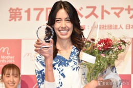 森泉、動物たちとの生活で感じる娘の成長「今のところ間違ってないな」【第17回ベストマザー賞】 画像