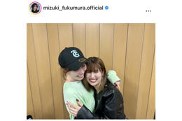 譜久村聖、佐藤優樹とのハグSHOTにファン歓喜「仲良し可愛い」「2人の笑顔にうるっ」