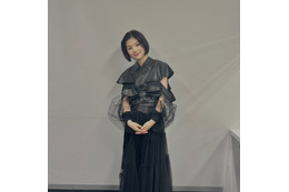 「御上先生」生徒役女優、赤髪ロングで雰囲気ガラリ「ピアスバチバチでかっこいい」「別人級」の声