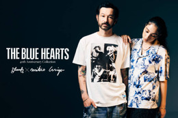 【独占】THE BLUE HEARTS、結成40周年記念glamb×有賀幹夫によるコラボが大反響！アーカイブフォトを使用したアロハシャツやCDが隠れたフォトTシャツが登場