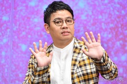 ミキ昴生、新幹線で人気アーティストと遭遇 3ショットに「貴重な写真」「羨ましい」と反響続々 画像