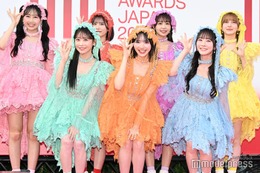 FRUITS ZIPPER、メンカラヘッドドレスがキュート ファンの声援に笑顔【MUSIC AWARDS JAPAN】 画像