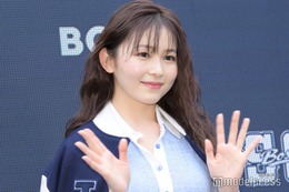 久間田琳加、美脚際立つ“りんか丈”コーデ披露「憧れのスタイル」「脚長くて綺麗」と反響 画像