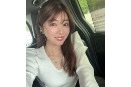 矢部美穂、夫・山林堂信彦騎手と結婚記念日に2ショット公開「互いに恋してる感じが素敵」「幸せオーラ出てる」の声 画像