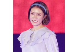 「スタイル良すぎ」王林、すらり美脚の衣装SHOTに絶賛の声「脚が長い！」「スタイリッシュ」