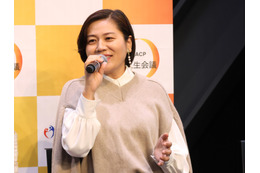 青木さやか「癒されるよりも癒したい」。多忙すぎる生活の中、15年に渡り「もっと忙しい愛護活動」を続ける理由とは