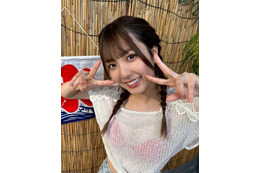 堀口真帆、美脚際立つミニ丈コーデ「スタイル抜群」「可愛い」 画像