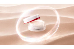 SHISEIDO、人気のファンデーションシリーズから”美容液パウダー”登場 画像
