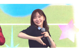 指原莉乃、6年ぶり「恋チュン」披露 万博で2500人と“おにぎりダンス”「ミュージックビデオ以来」 画像
