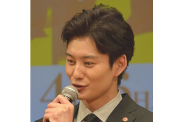 岡田将生、好物を前にした食事中SHOTにファンときめき「かっこよすぎます」「お顔が綺麗」 画像