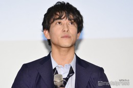 佐野岳、上裸でキャンプ満喫 鍛え上げた腹筋披露で「色気が出過ぎ」「彫刻のような肉体美」の声