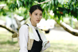 土屋太鳳、坂口健太郎の元婚約者役で「盤上の向日葵」出演決定 映画オリジナルの重要人物を熱演