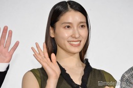 土屋太鳳「必死でメイクする私」オフショット披露「素も見せてくれて嬉しい」「親近感」の声 画像
