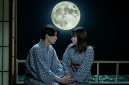 「めおと日和」CGに監督自ら言及「嘘みたいな月じゃないですか？」